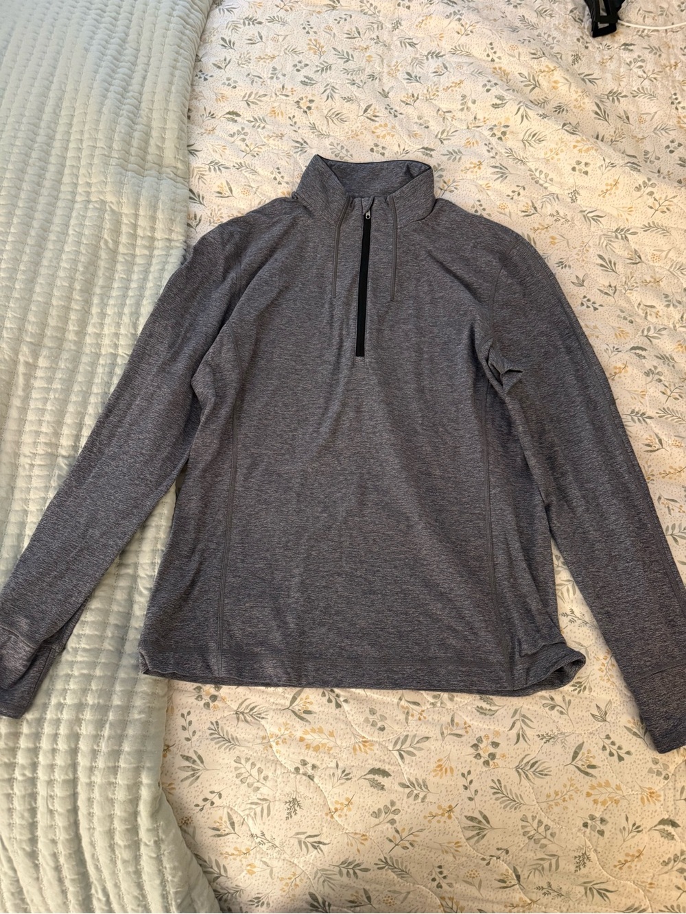 Lululemon Gray Quarter-Zip Pullover W-10/M-S